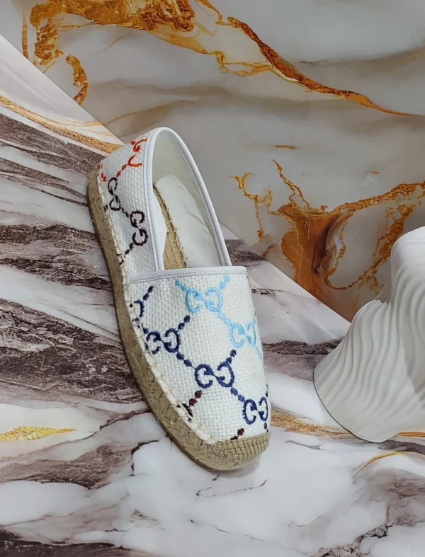 GUCCI Espadrille Slip