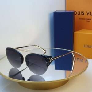 Louis Vuitton Pink Cat-Eye Sunglasses - Luxury Designer Eyewear for Women