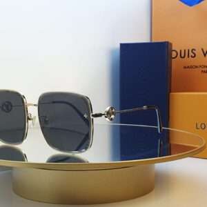 Women's Acetate Sunglasses with UV Protection and Glasses Bag Box