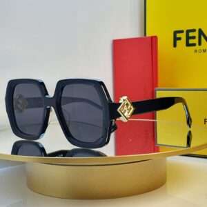 Fendi Designer Sunglasses – Bold Square Luxury Eyewear for Men & Women