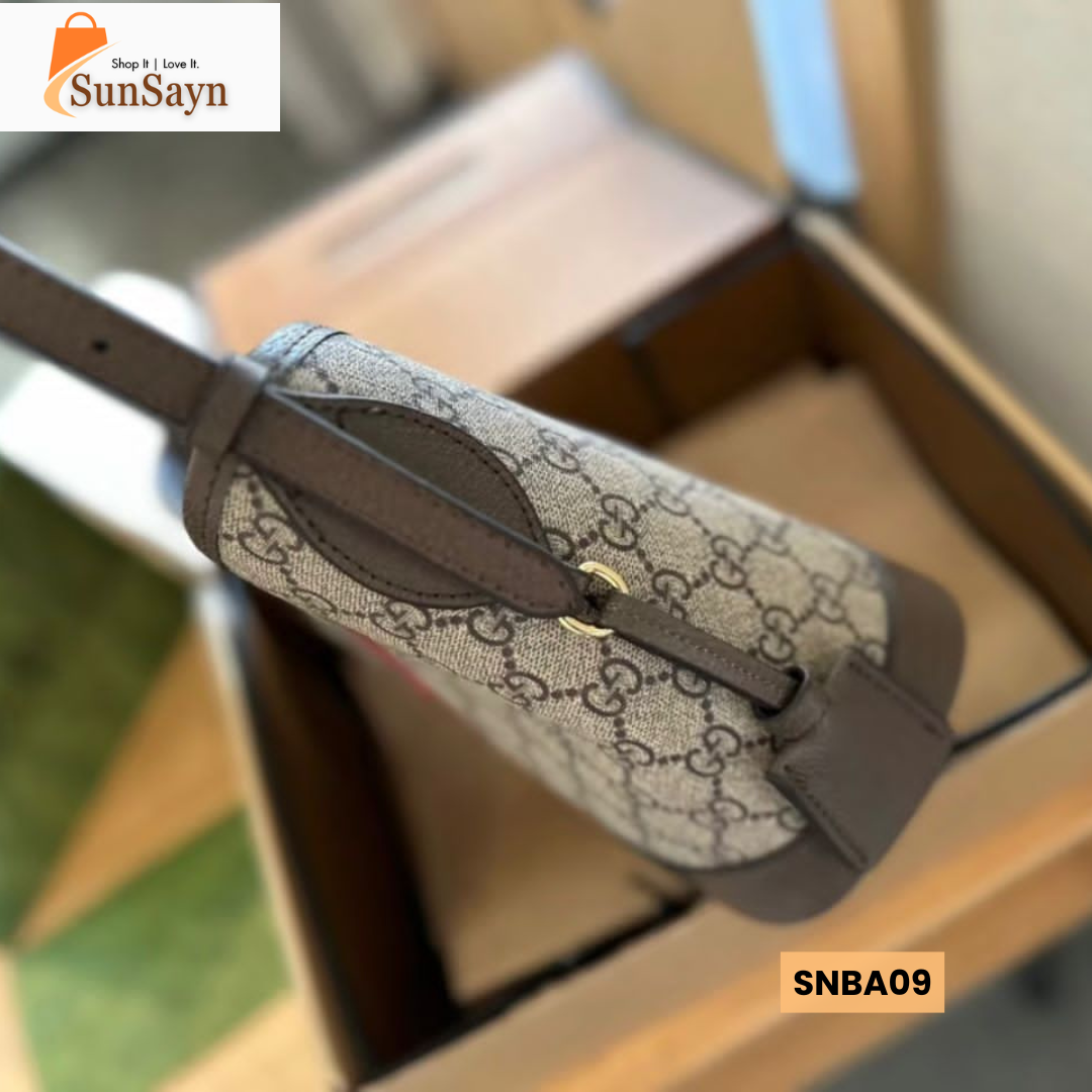 GUCCI ladies bag 23*20*11cm | Luxury ladies bag for Women in Dubai UAE - Image 4